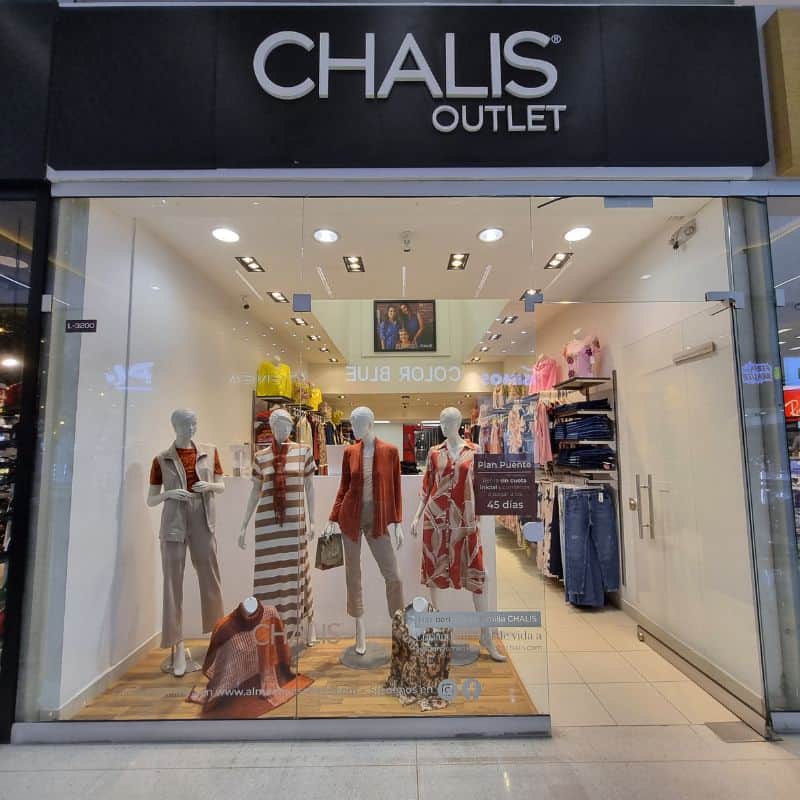 Chalis centro comercial Mayorca Etapa 1 piso 3 local 3200