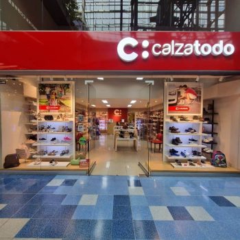 Calzatodo outlet centro comercia Mayorca Etapa 1 piso 1 local 1159